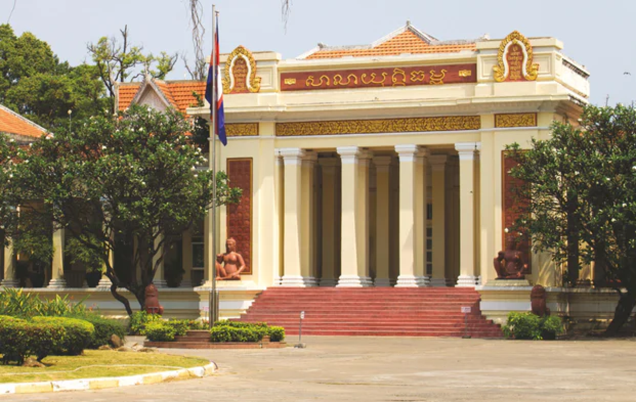 Book cover of Colonial Law Making: Cambodia under the French